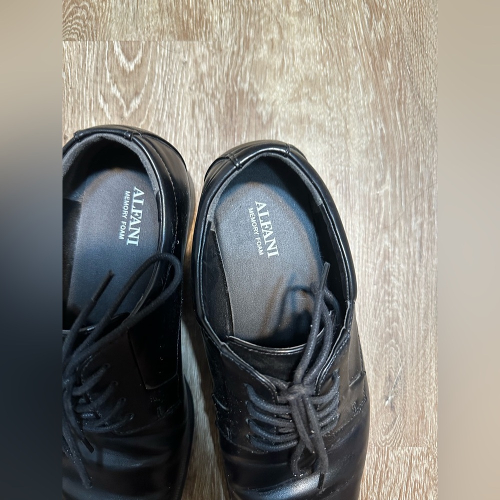 Alfani Men's Andrew Plain Toe Derbys Men's Shoes
- BLACK - SIZE 9 - Picture 9 of 9